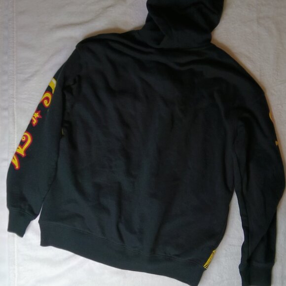 Naoko Takeuchi/PNP, Toei Animation β€ Sailor Moon Jumbo Print Hoodie Medium β€ - Picture 2 of 16